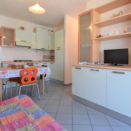 Apartment Solmare-4 By Interhome Розапинета Экстерьер фото